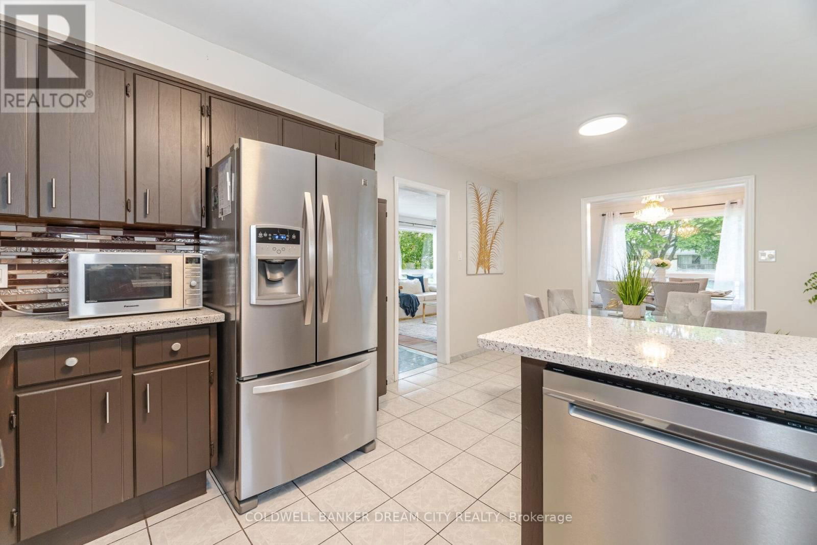 35 GUINESS AVENUE Image 17