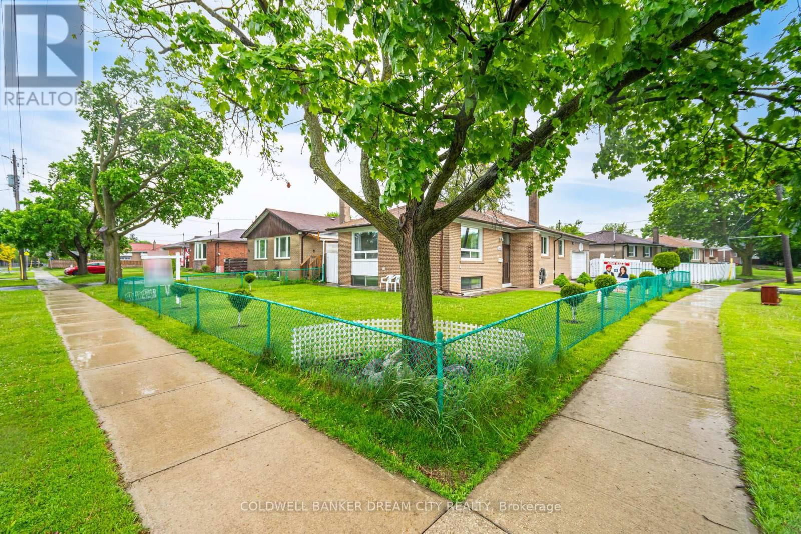 35 GUINESS AVENUE Image 2