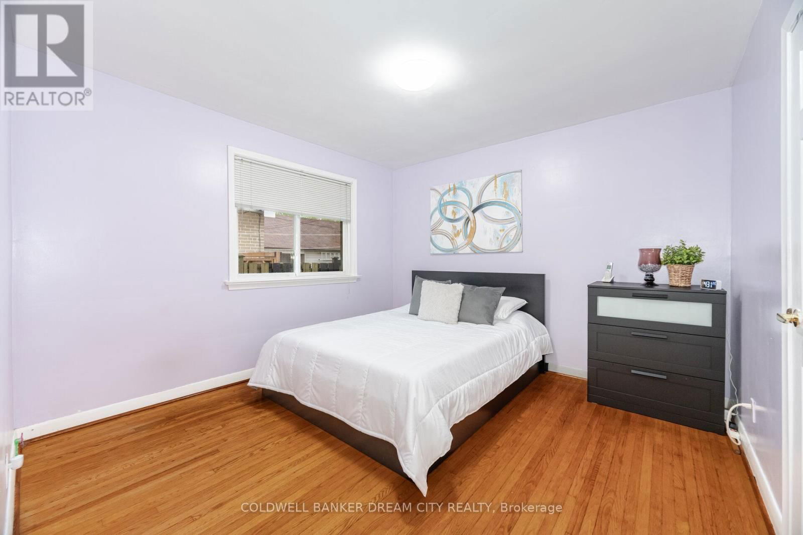 35 GUINESS AVENUE Image 24
