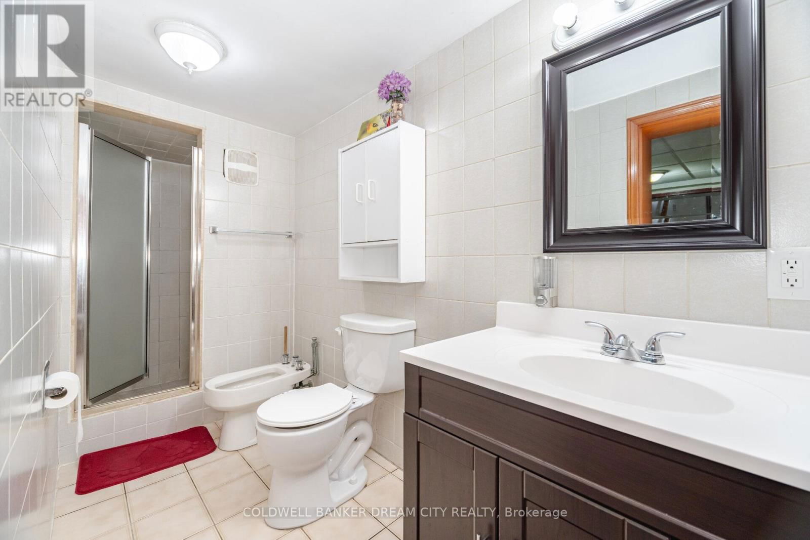 35 GUINESS AVENUE Image 37