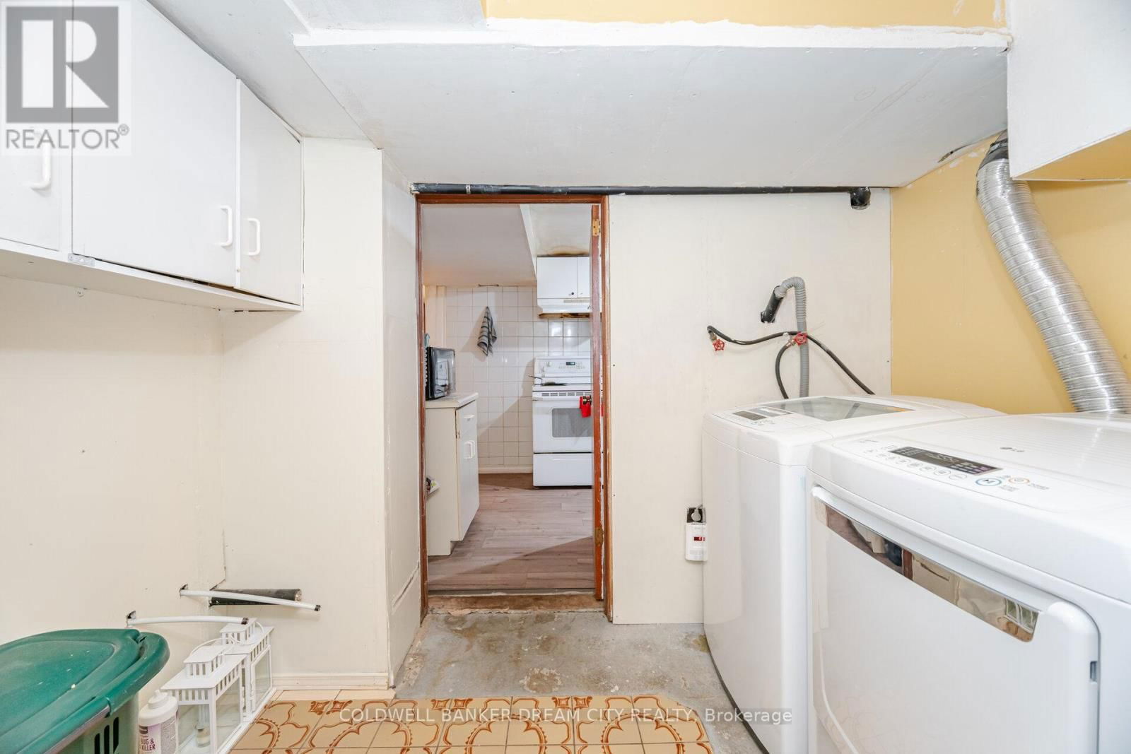 35 GUINESS AVENUE Image 38