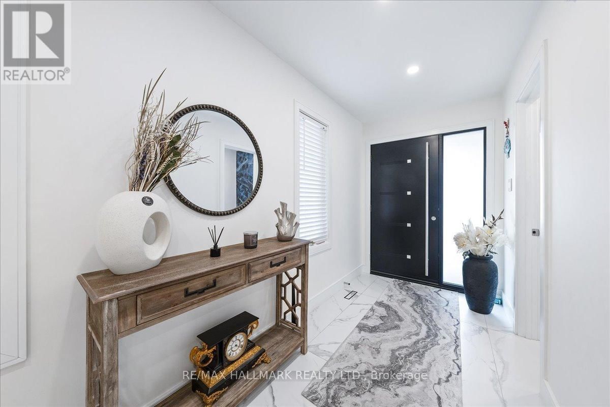 3326 DOVETAIL MEWS Image 2