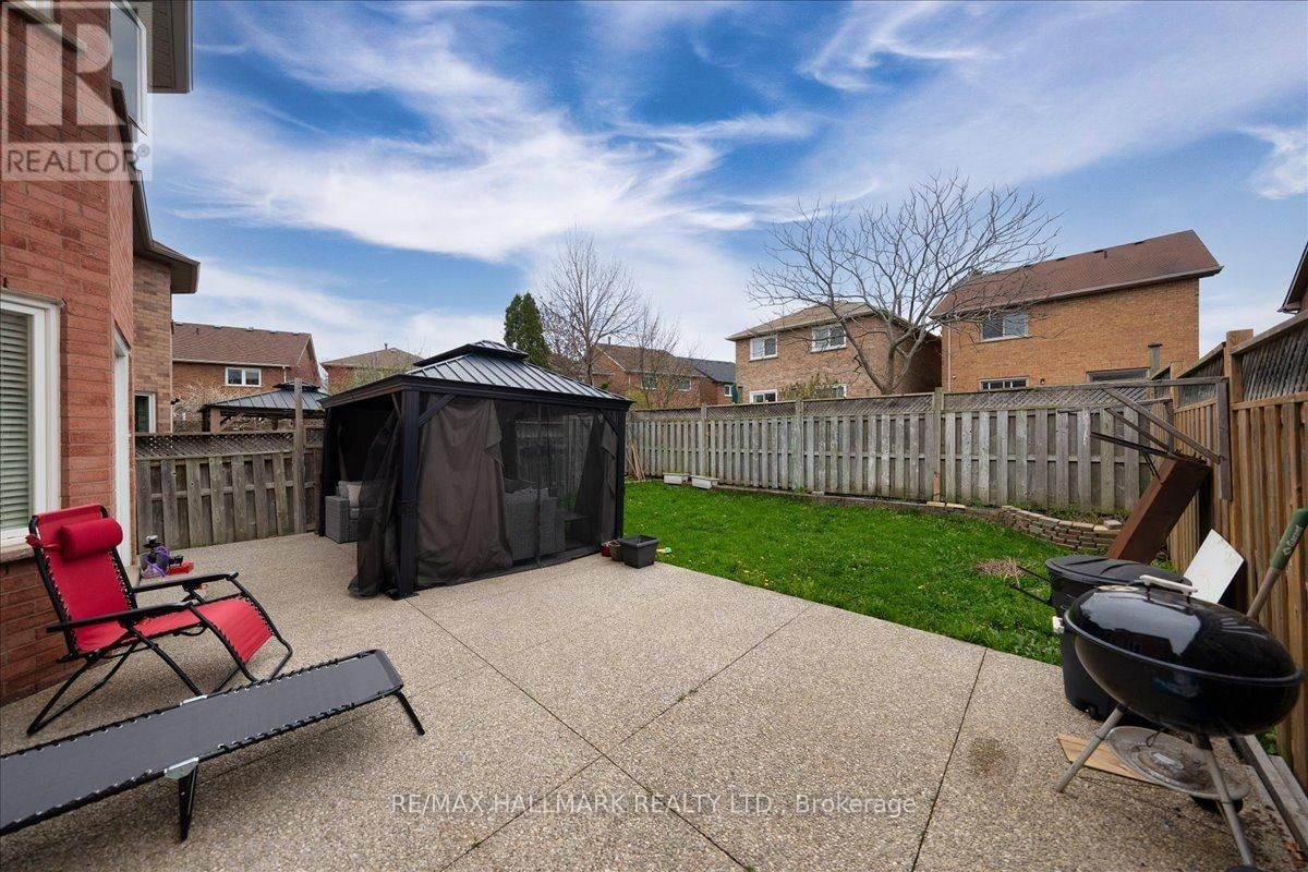 3326 DOVETAIL MEWS Image 29