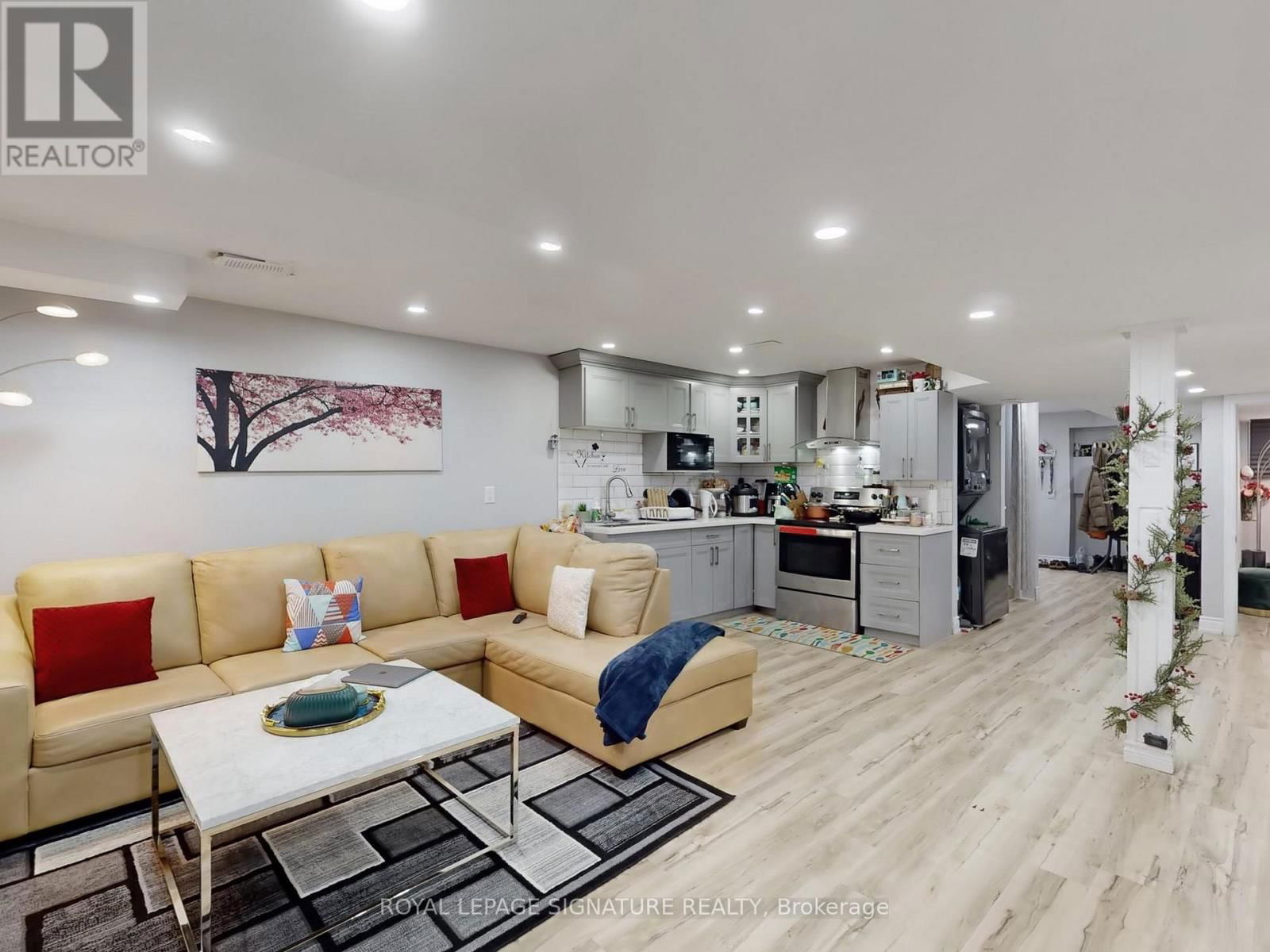 20 NAPERTON DRIVE Image 35