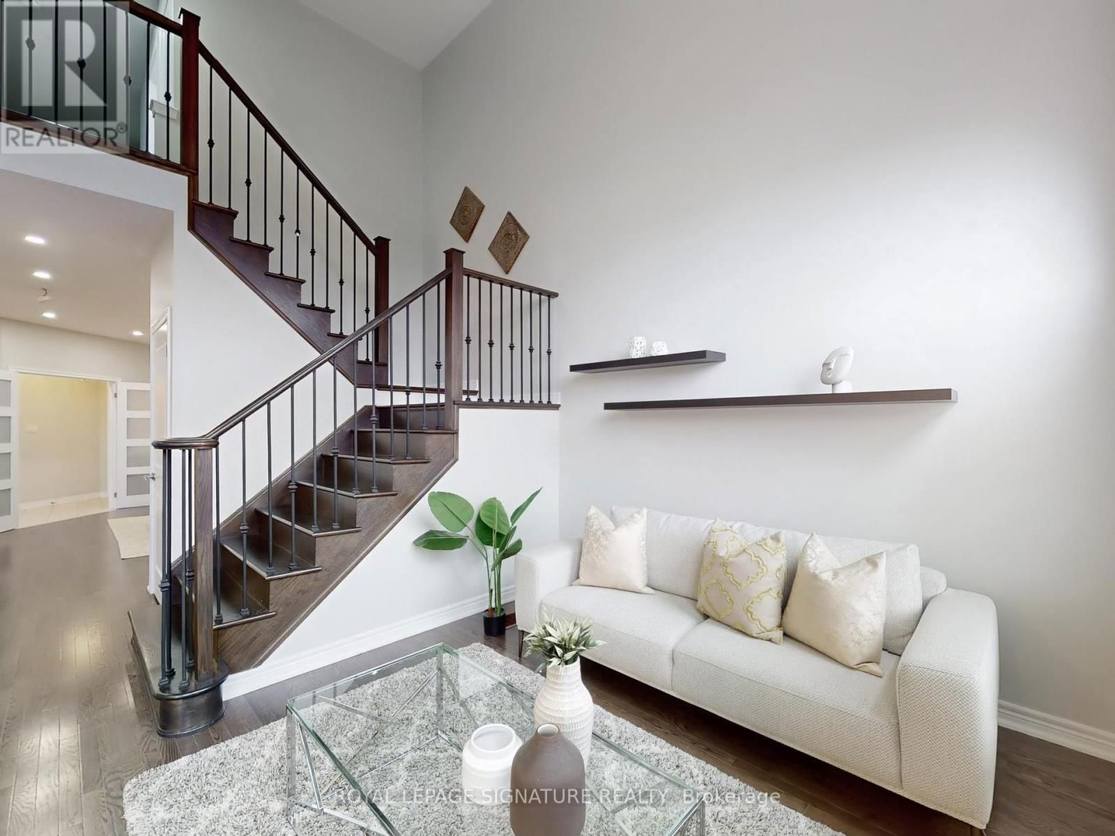 20 NAPERTON DRIVE Image 7