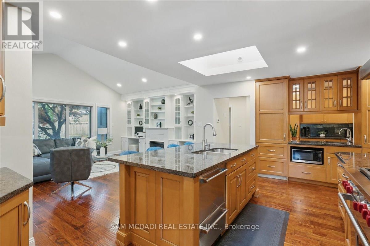 2076 AUTUMN BREEZE DRIVE SOUTH Image 15