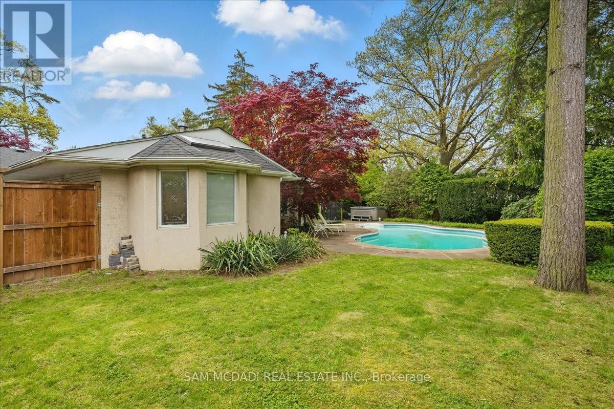 2076 AUTUMN BREEZE DRIVE SOUTH Image 45