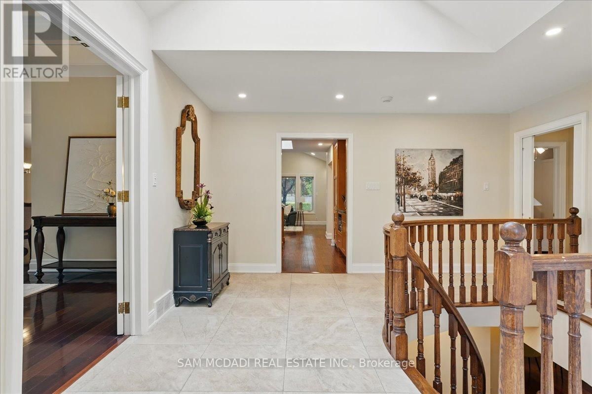 2076 AUTUMN BREEZE DRIVE SOUTH Image 8