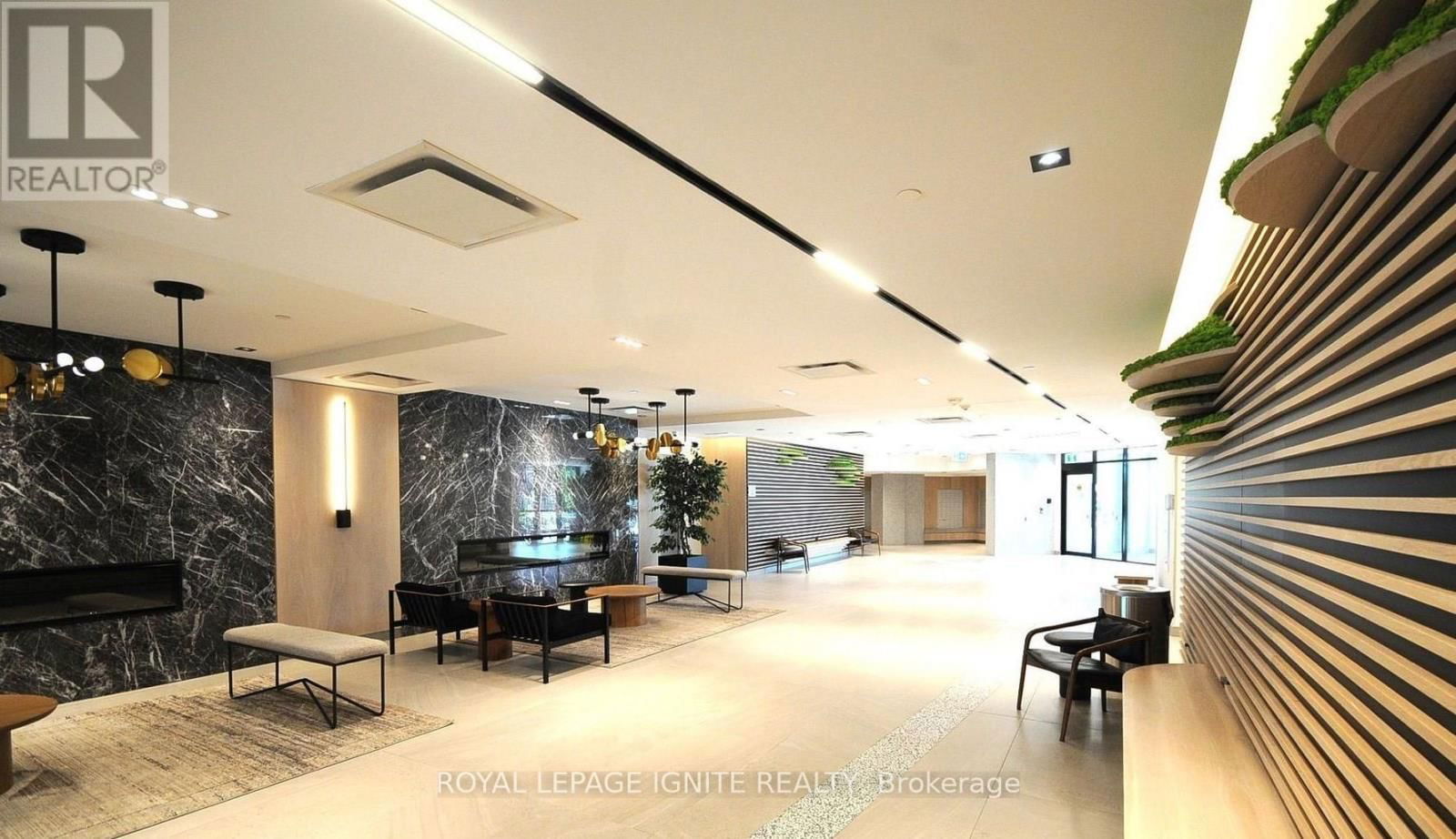 822 - 50 GEORGE BUTCHART DRIVE Image 27