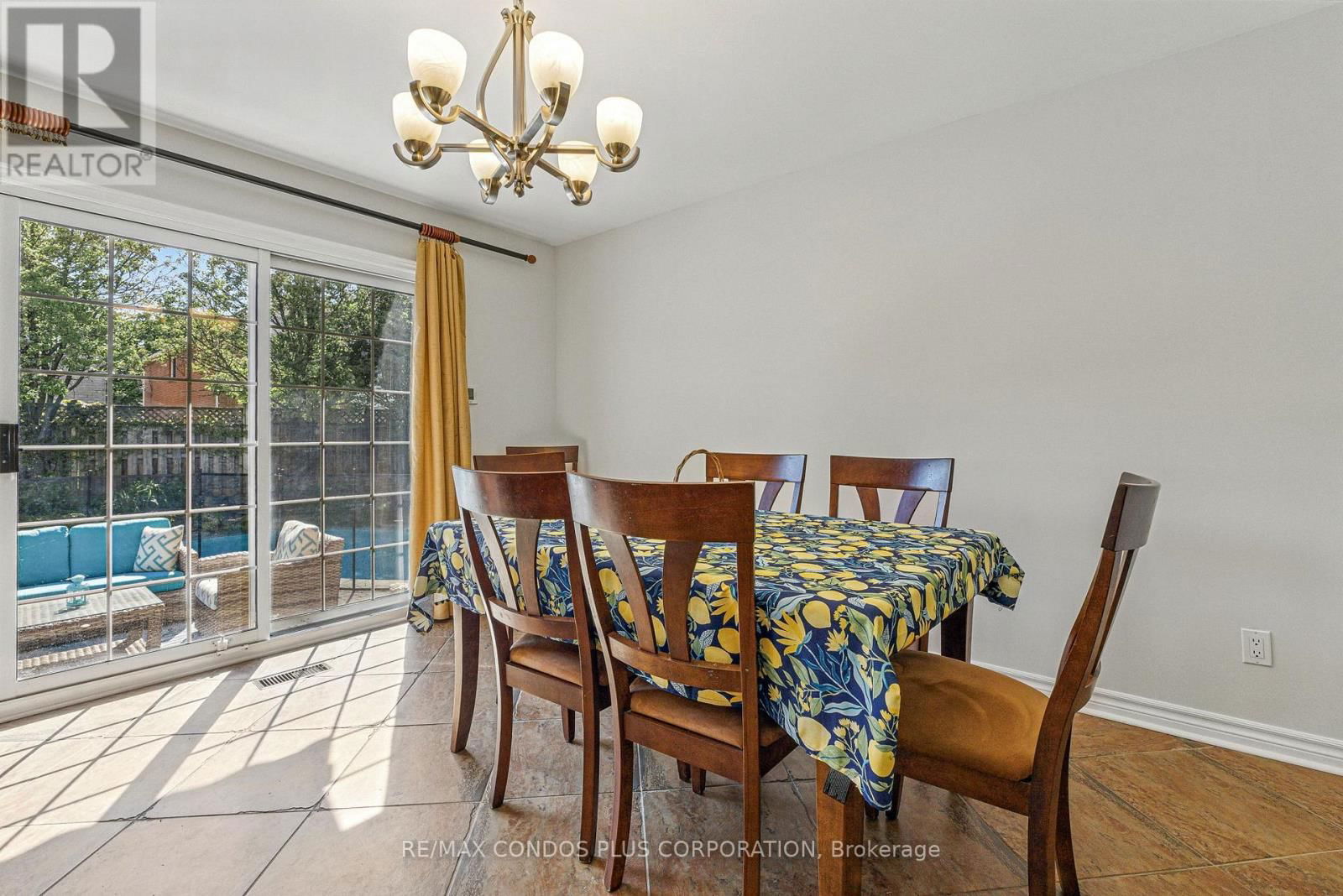 1418 SILVERSMITH DRIVE Image 10