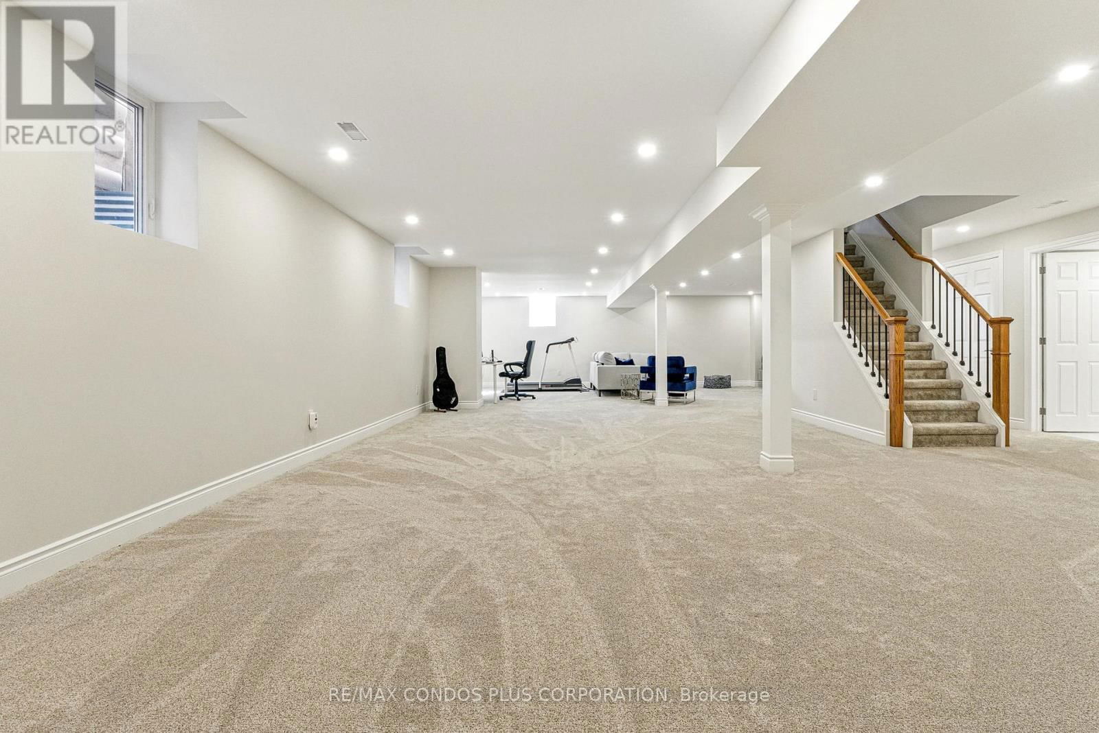 1418 SILVERSMITH DRIVE Image 30