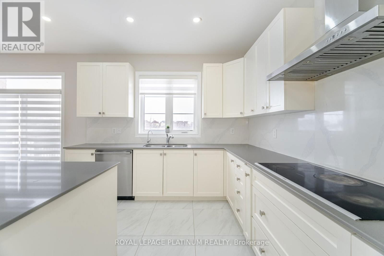 21 SMALLWOOD ROAD Image 12
