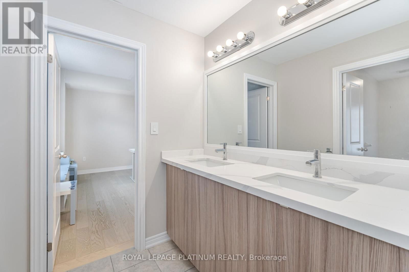 21 SMALLWOOD ROAD Image 42