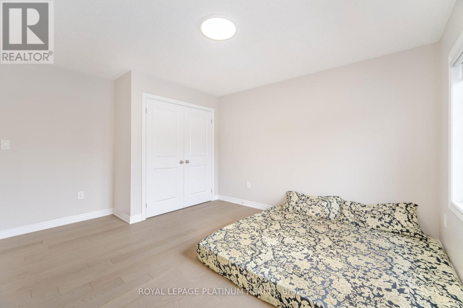 21 SMALLWOOD ROAD Image 44