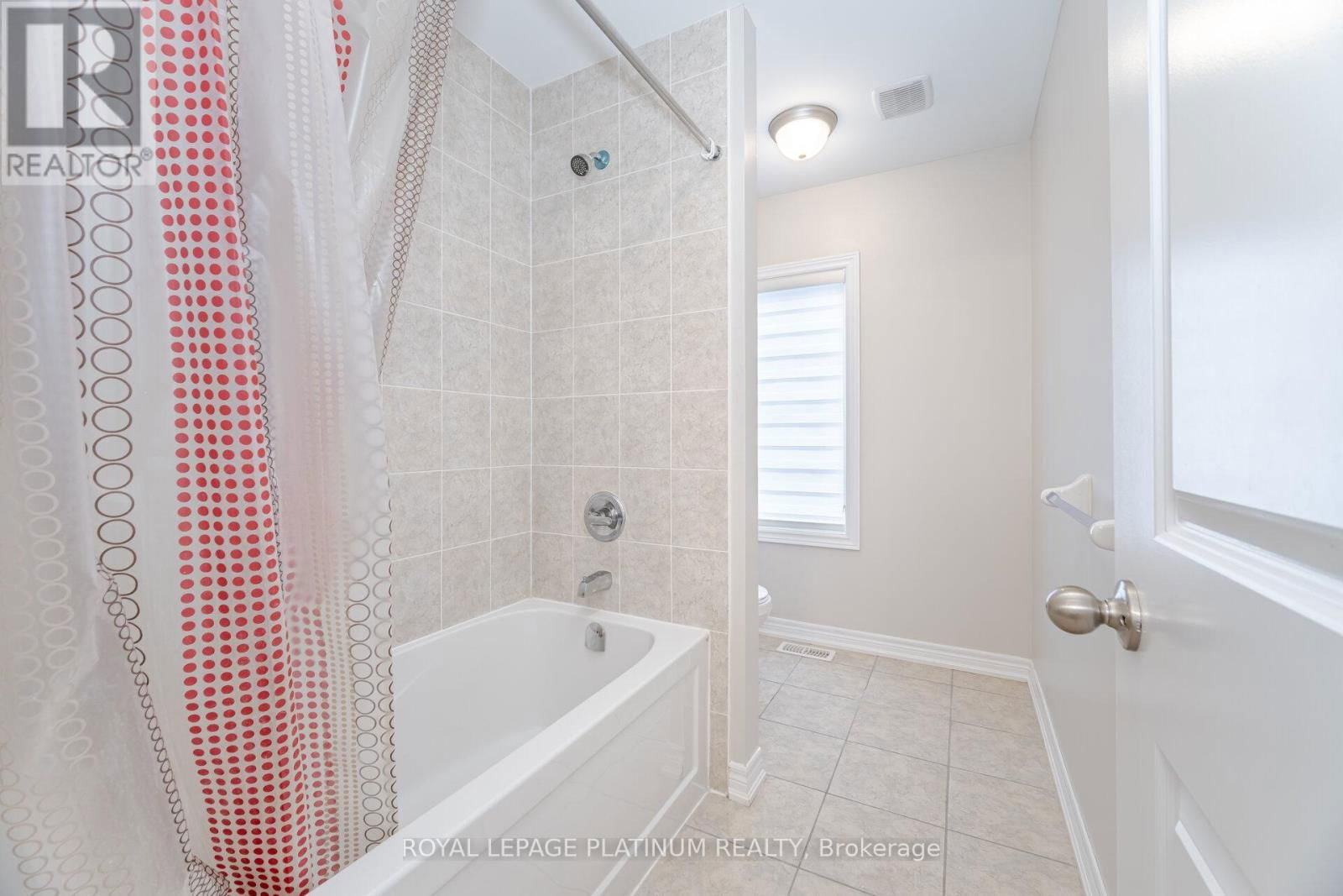 21 SMALLWOOD ROAD Image 46
