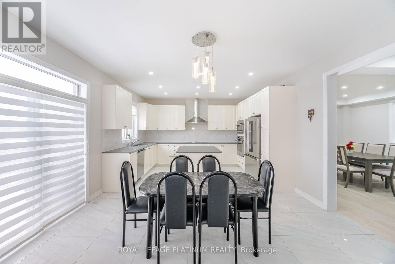 21 SMALLWOOD ROAD Image 9