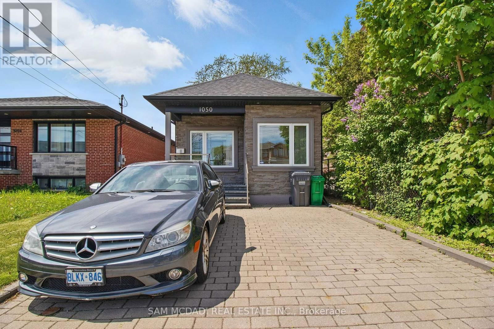 1050 CAVEN STREET Image 2