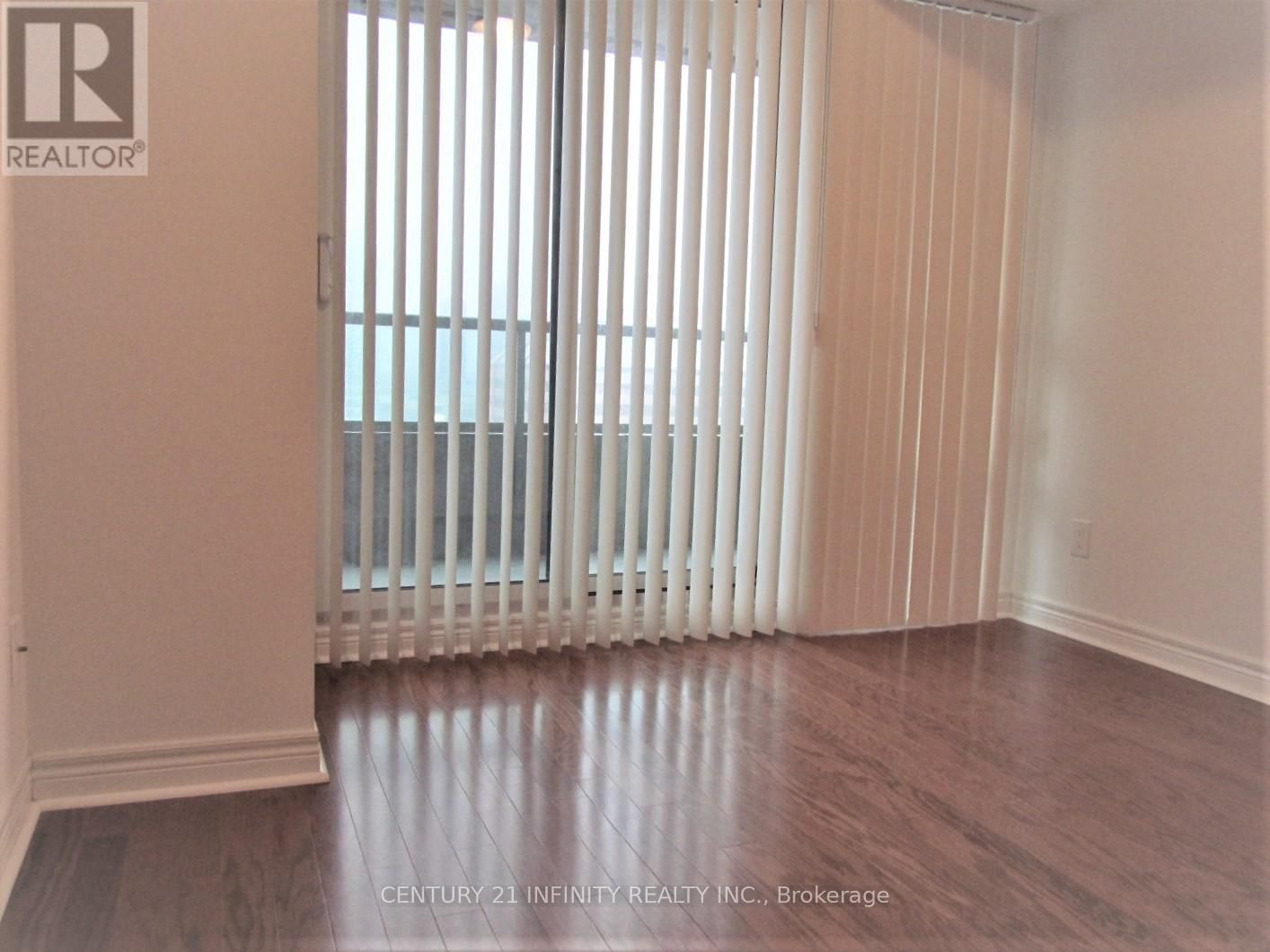 2307 - 208 ENFIELD PLACE Image 11