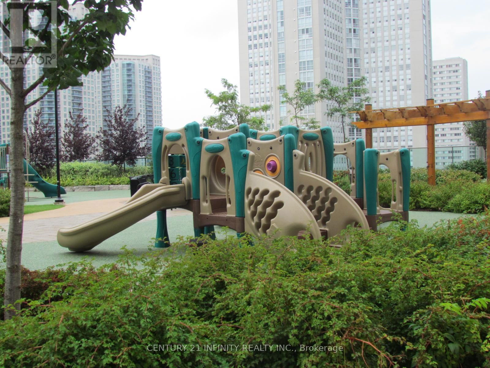 2307 - 208 ENFIELD PLACE Image 20