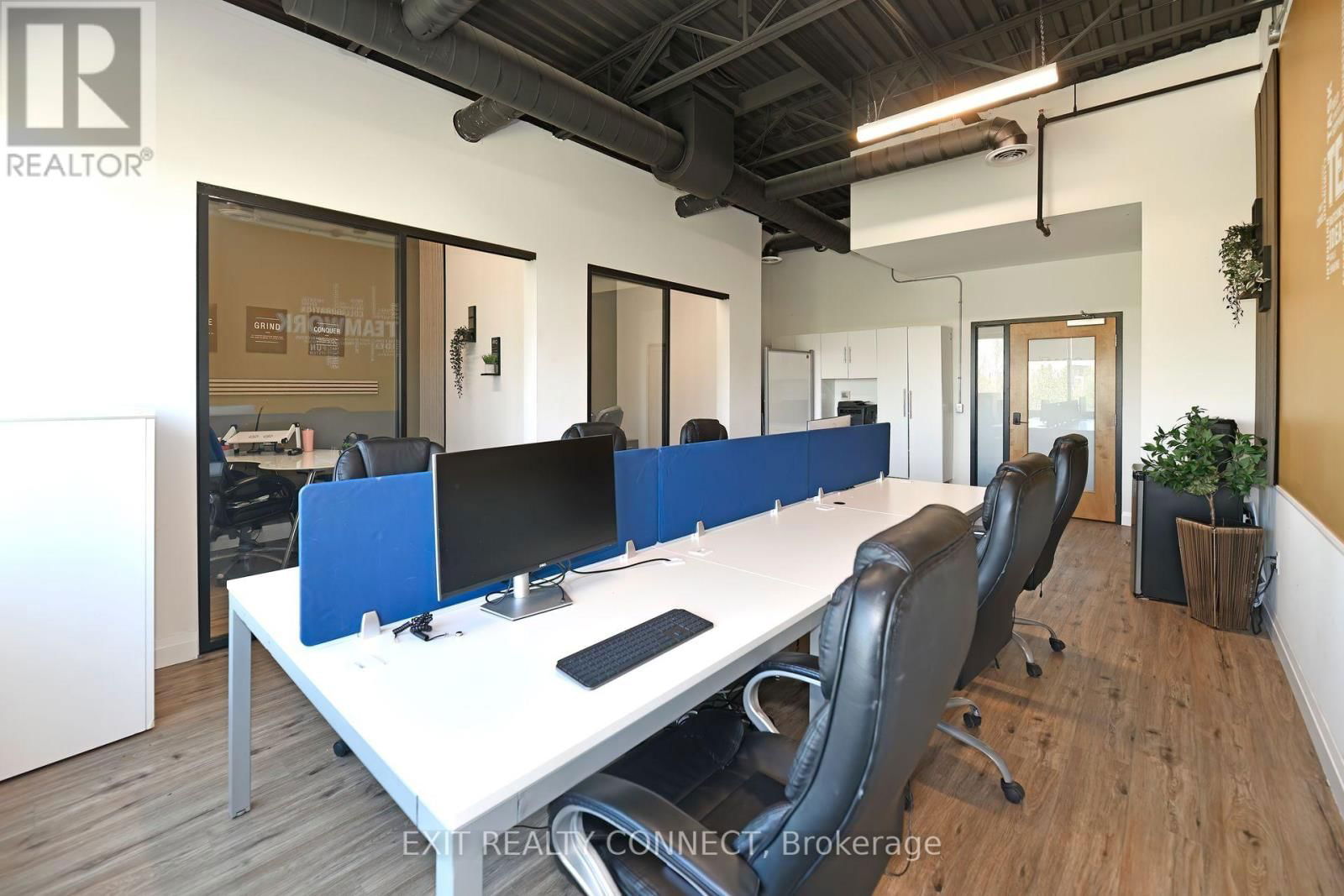 209 - 3485 REBECCA STREET Image 5