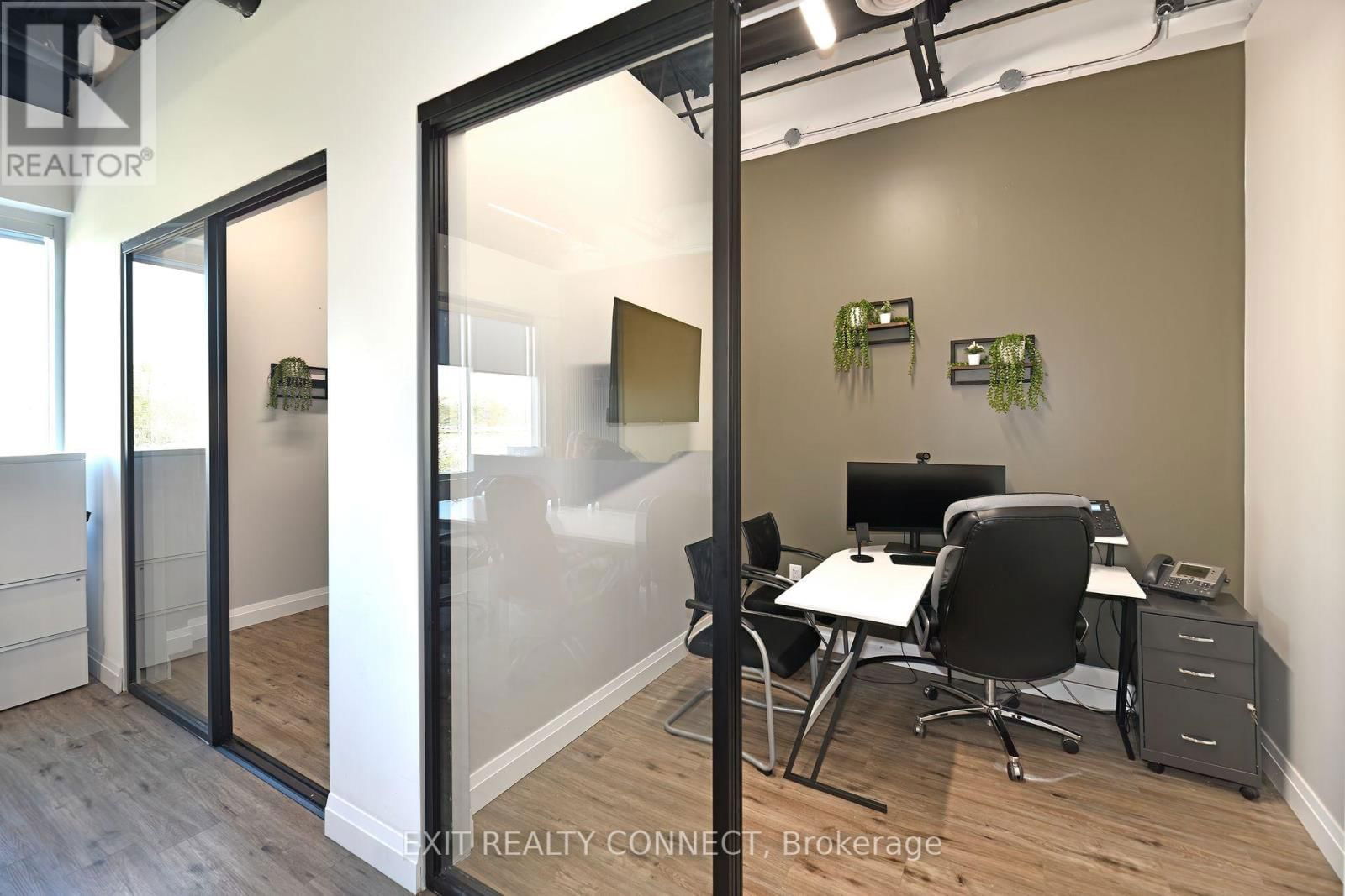 209 - 3485 REBECCA STREET Image 7
