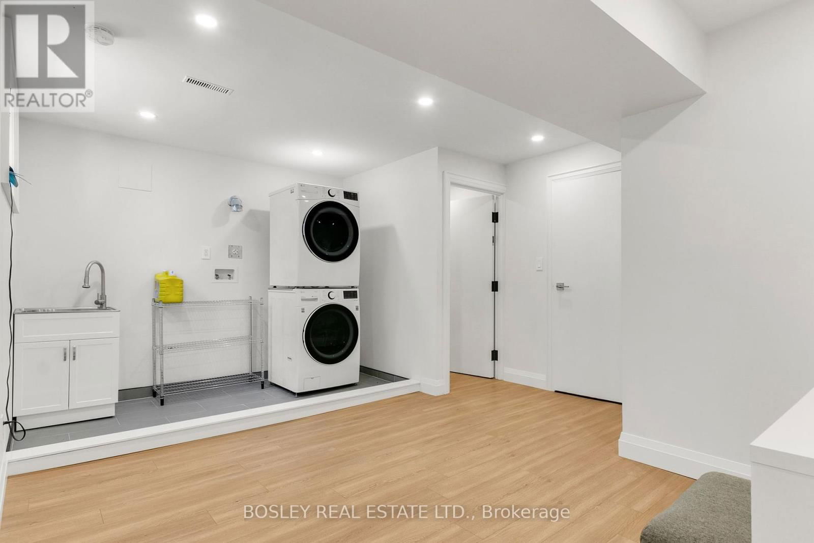 309 DALESFORD ROAD Image 43