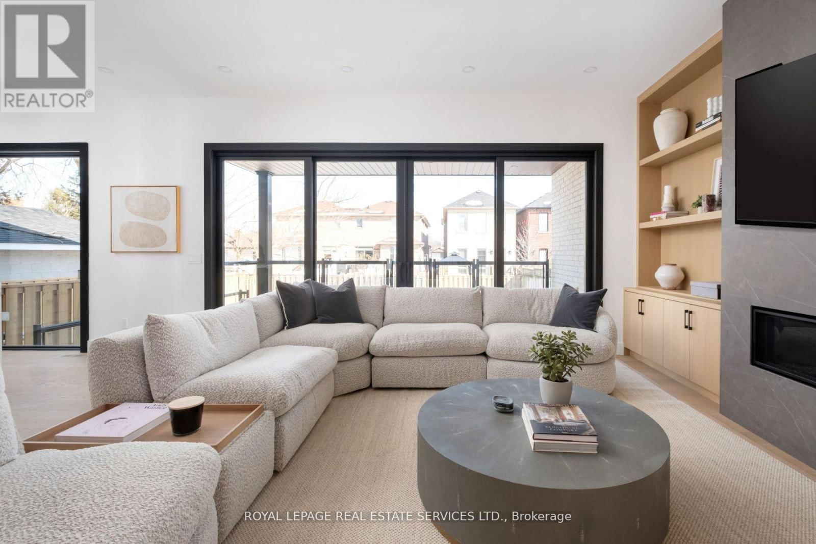 263 THIRTIETH STREET Image 11