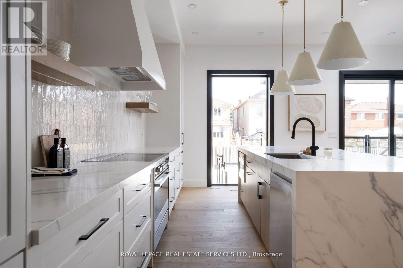 263 THIRTIETH STREET Image 14