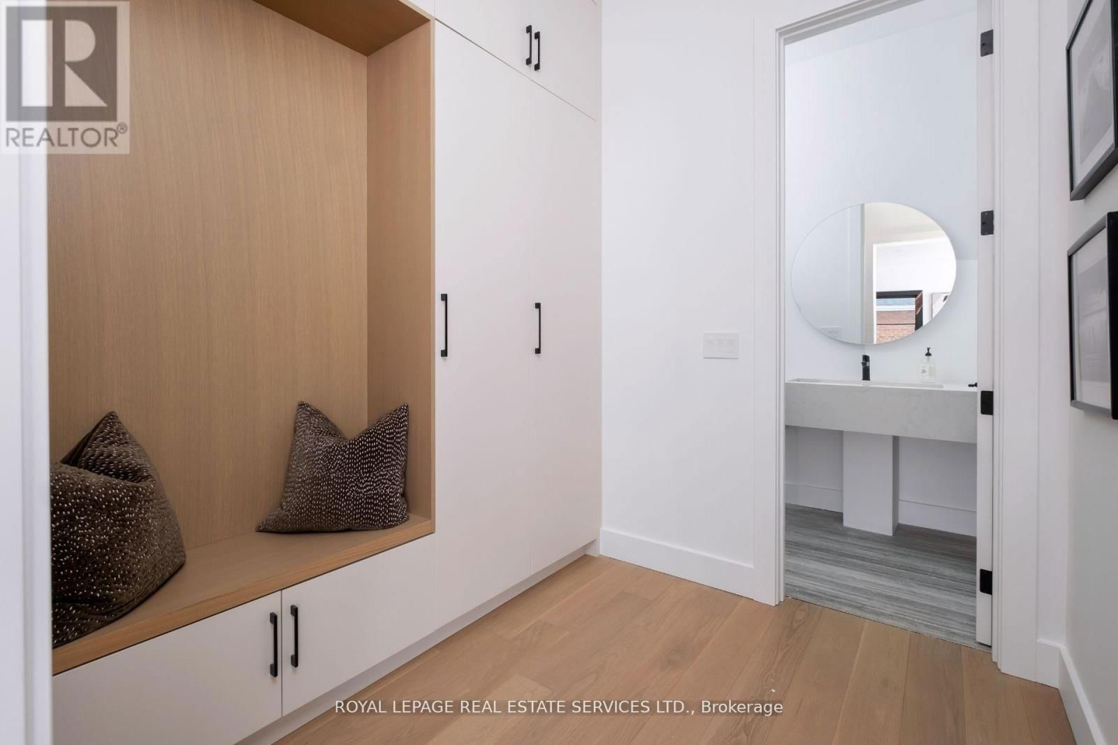 263 THIRTIETH STREET Image 19