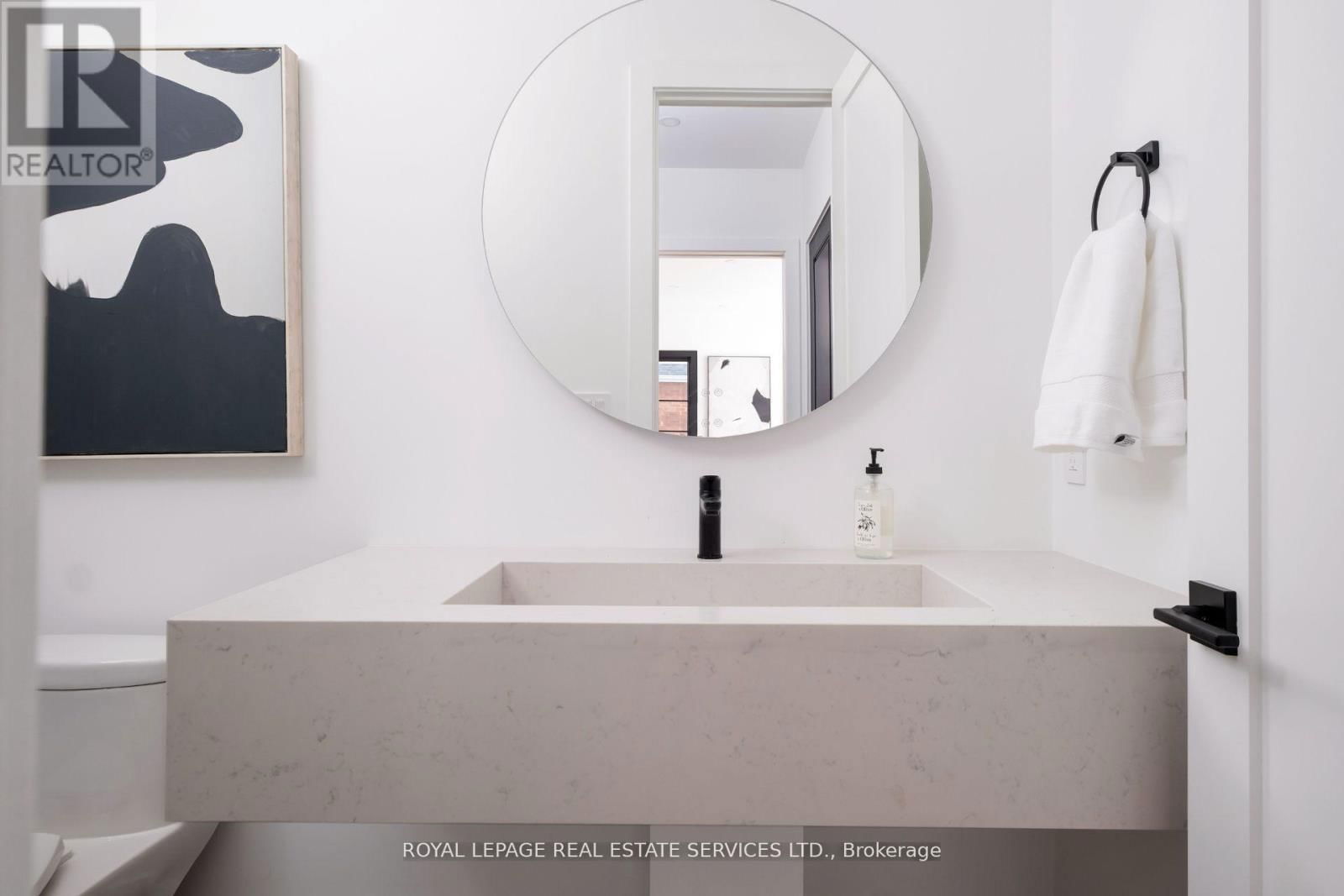263 THIRTIETH STREET Image 20