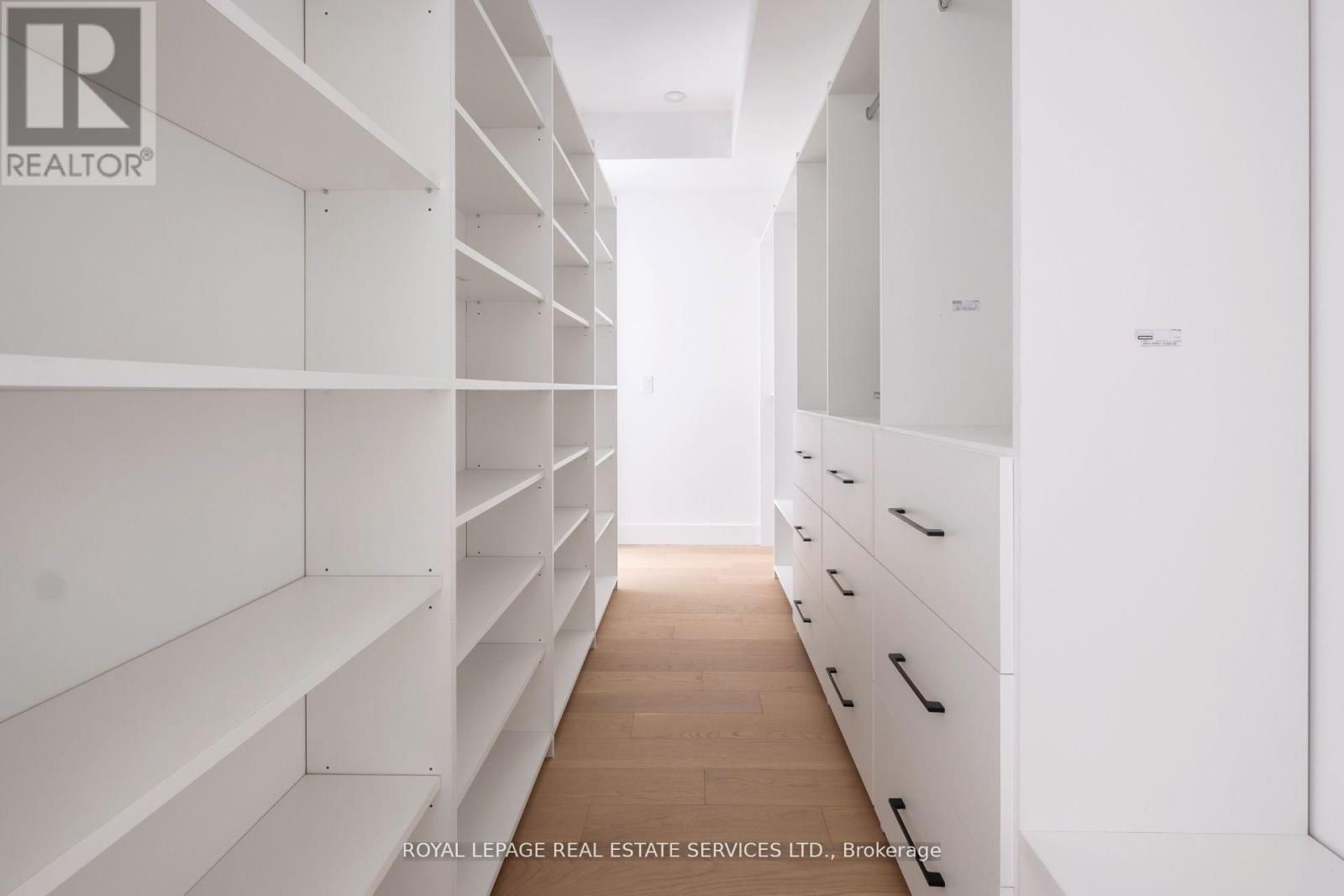 263 THIRTIETH STREET Image 26