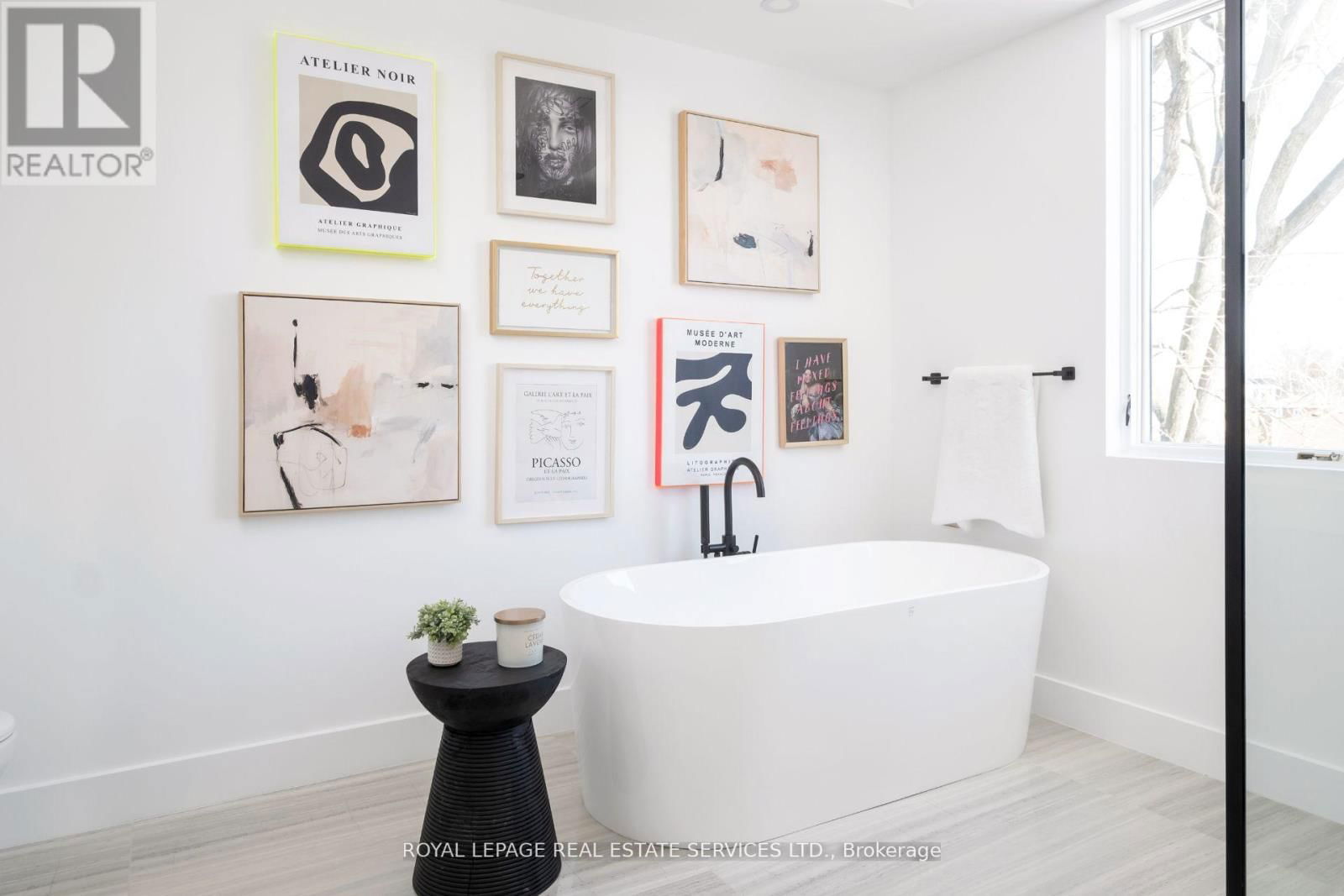 263 THIRTIETH STREET Image 28