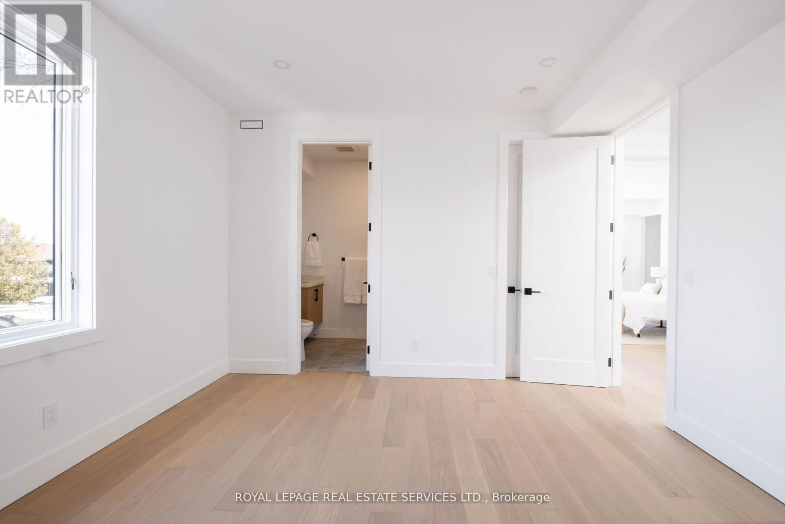 263 THIRTIETH STREET Image 32
