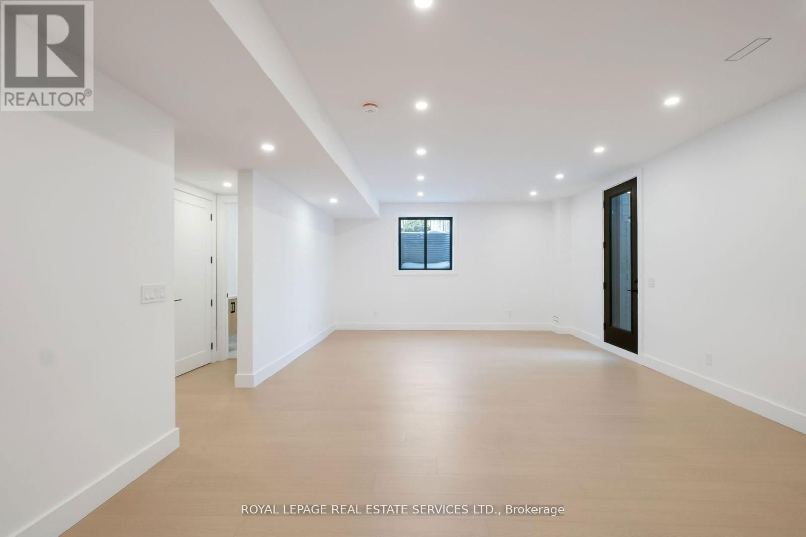 263 THIRTIETH STREET Image 36