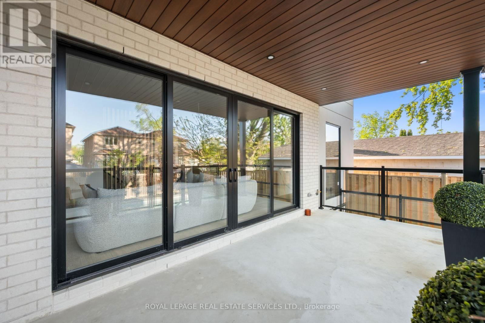 263 THIRTIETH STREET Image 38