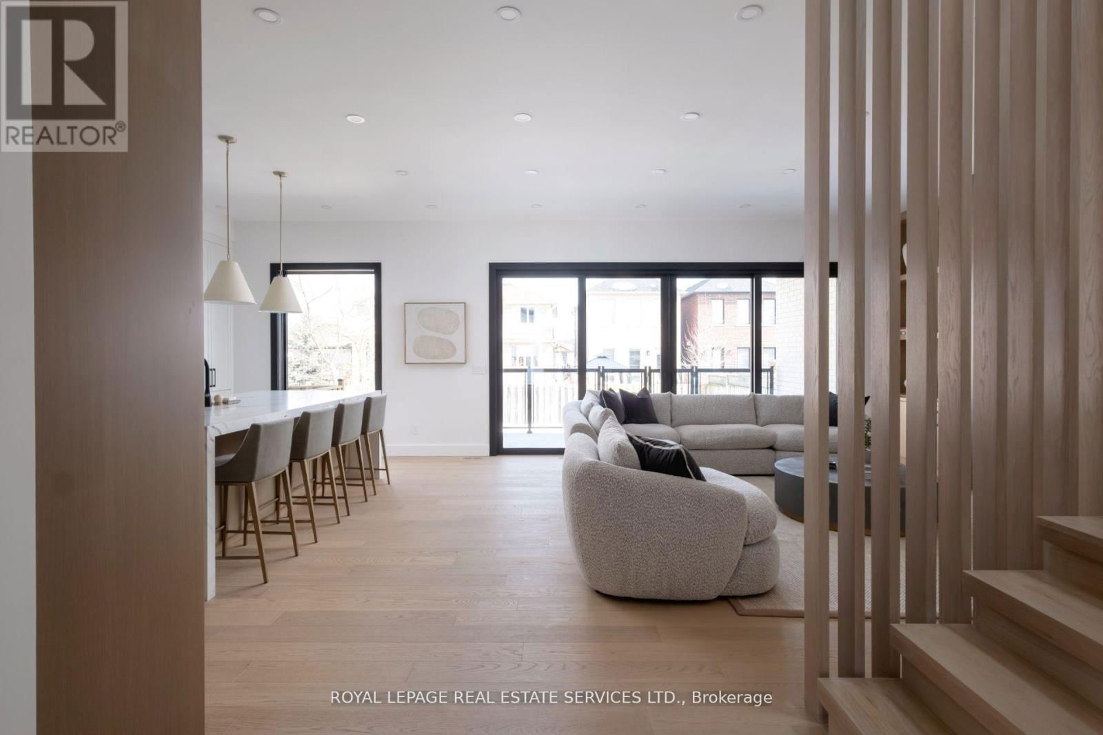 263 THIRTIETH STREET Image 8
