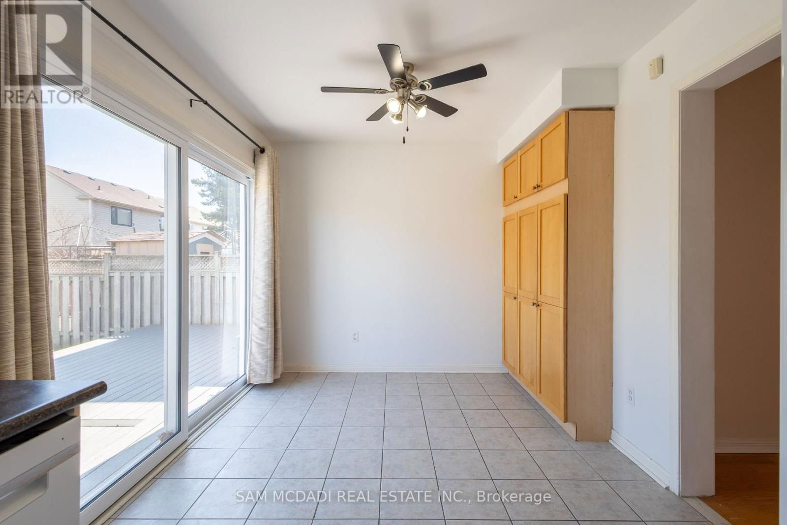 Upper - 45 SPRINGHURST AVENUE Image 11