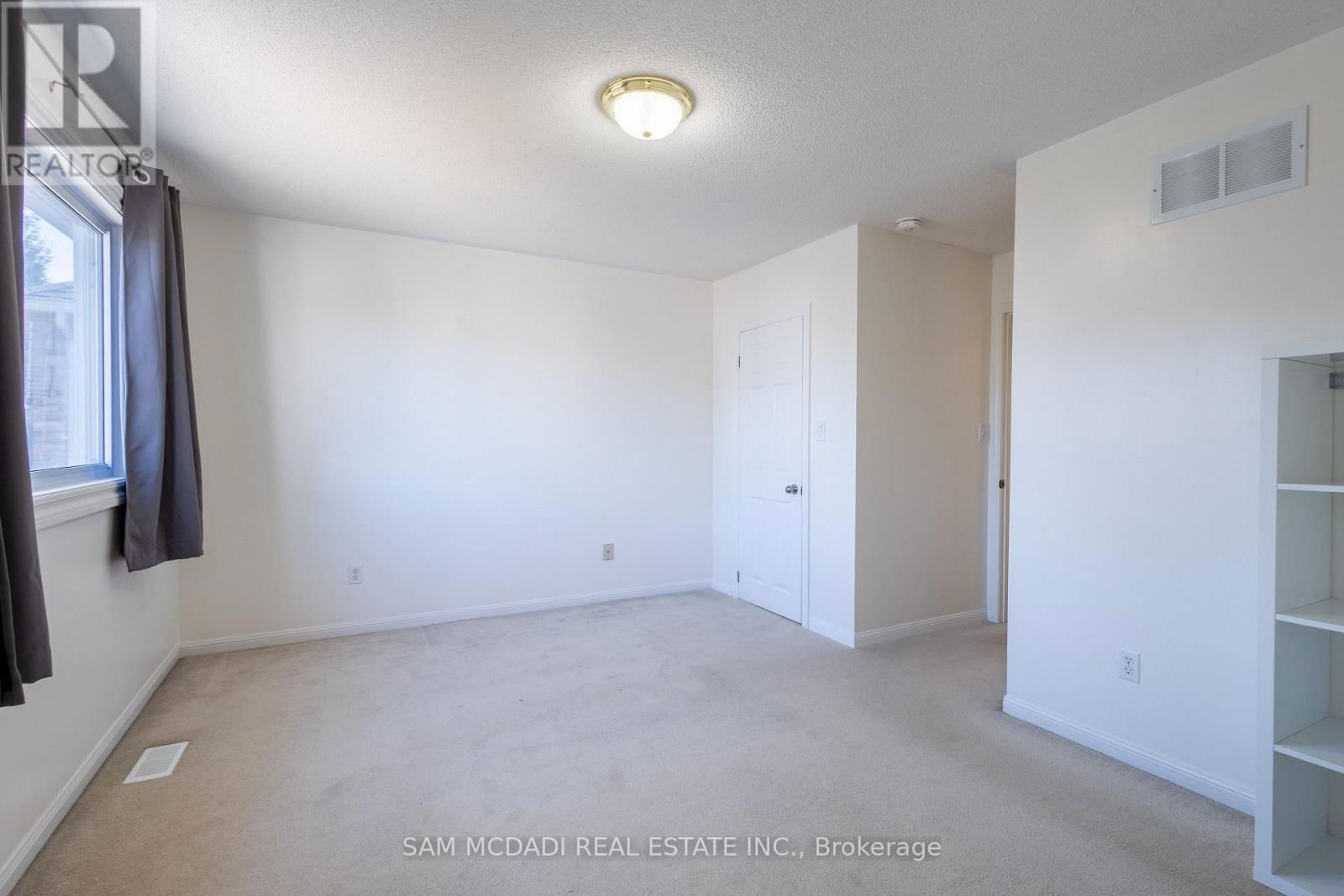 Upper - 45 SPRINGHURST AVENUE Image 15