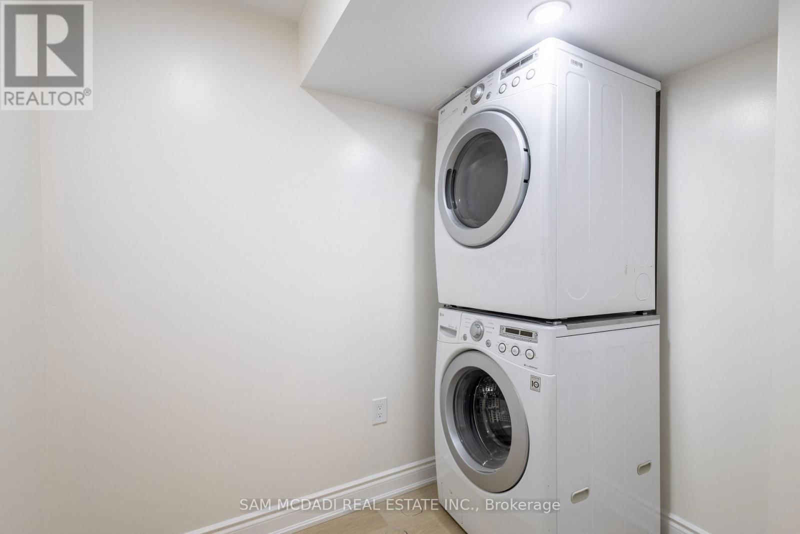 Upper - 45 SPRINGHURST AVENUE Image 22