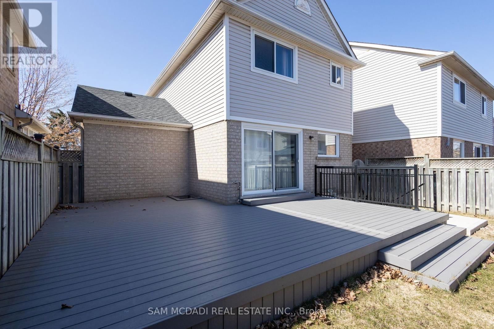 Upper - 45 SPRINGHURST AVENUE Image 24
