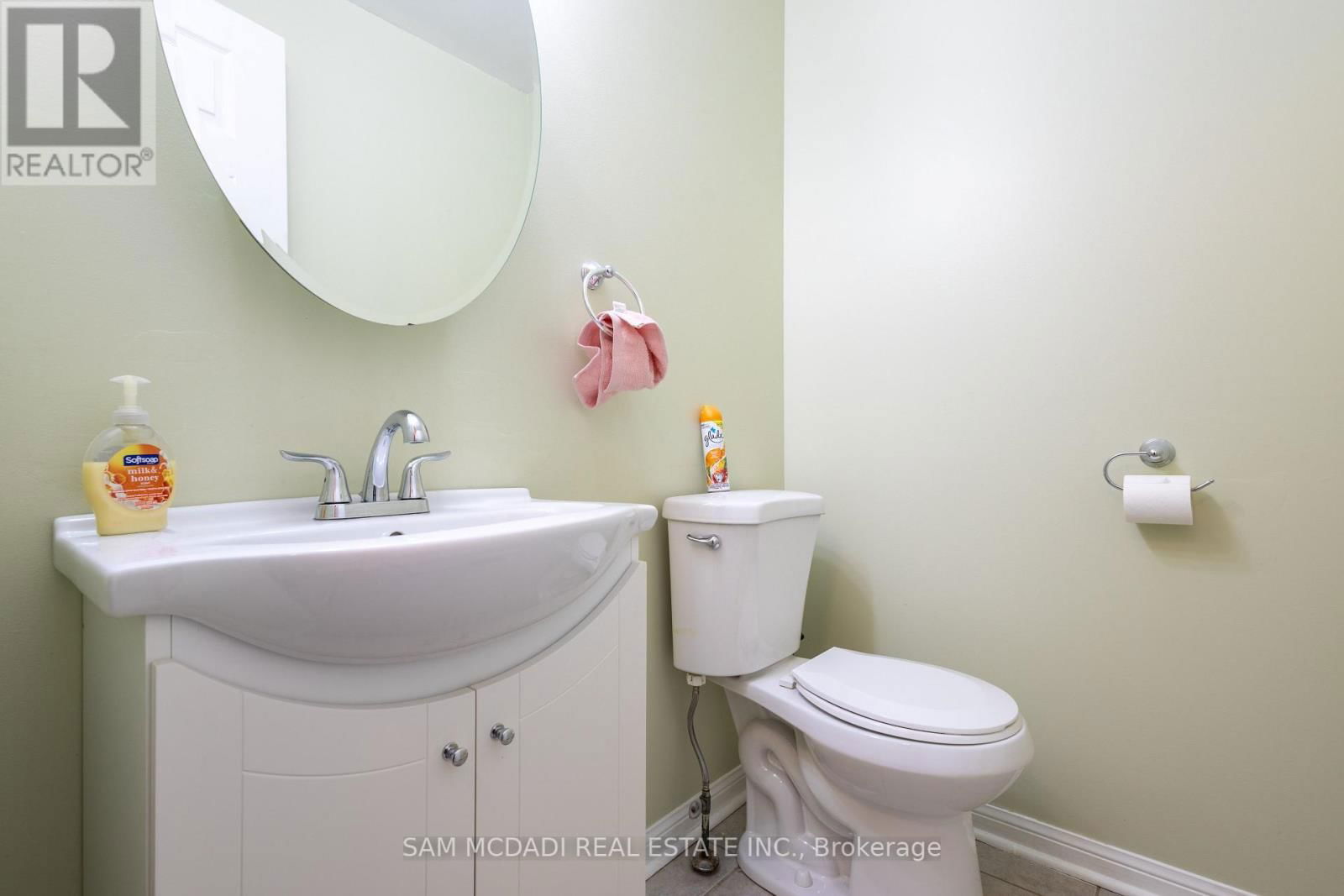 Upper - 45 SPRINGHURST AVENUE Image 8