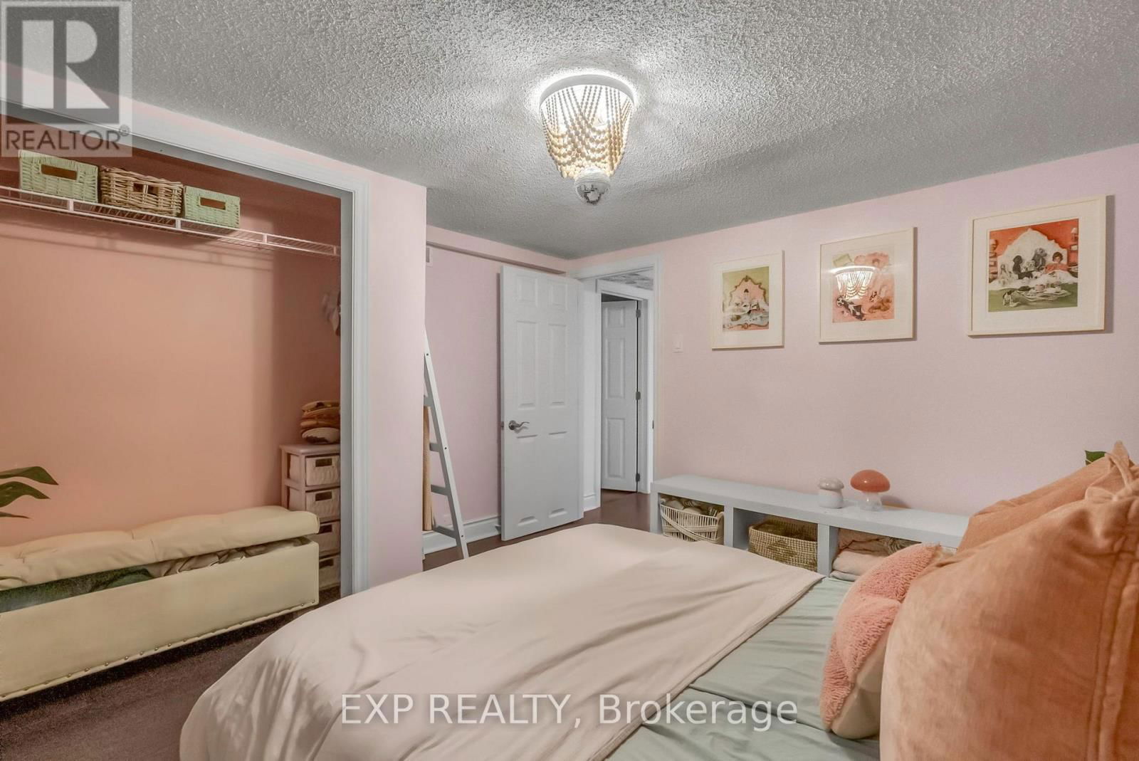 4315 BACCHUS CRESCENT Image 43