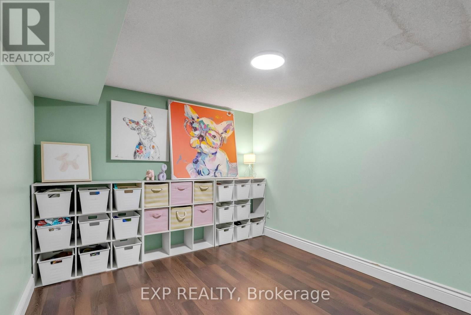 4315 BACCHUS CRESCENT Image 44