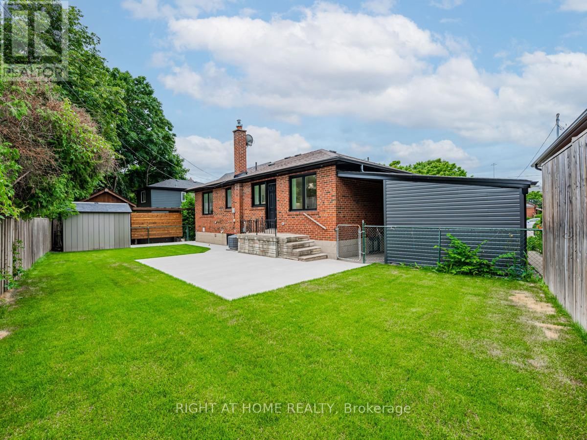 3 ROLLINS PLACE Image 32