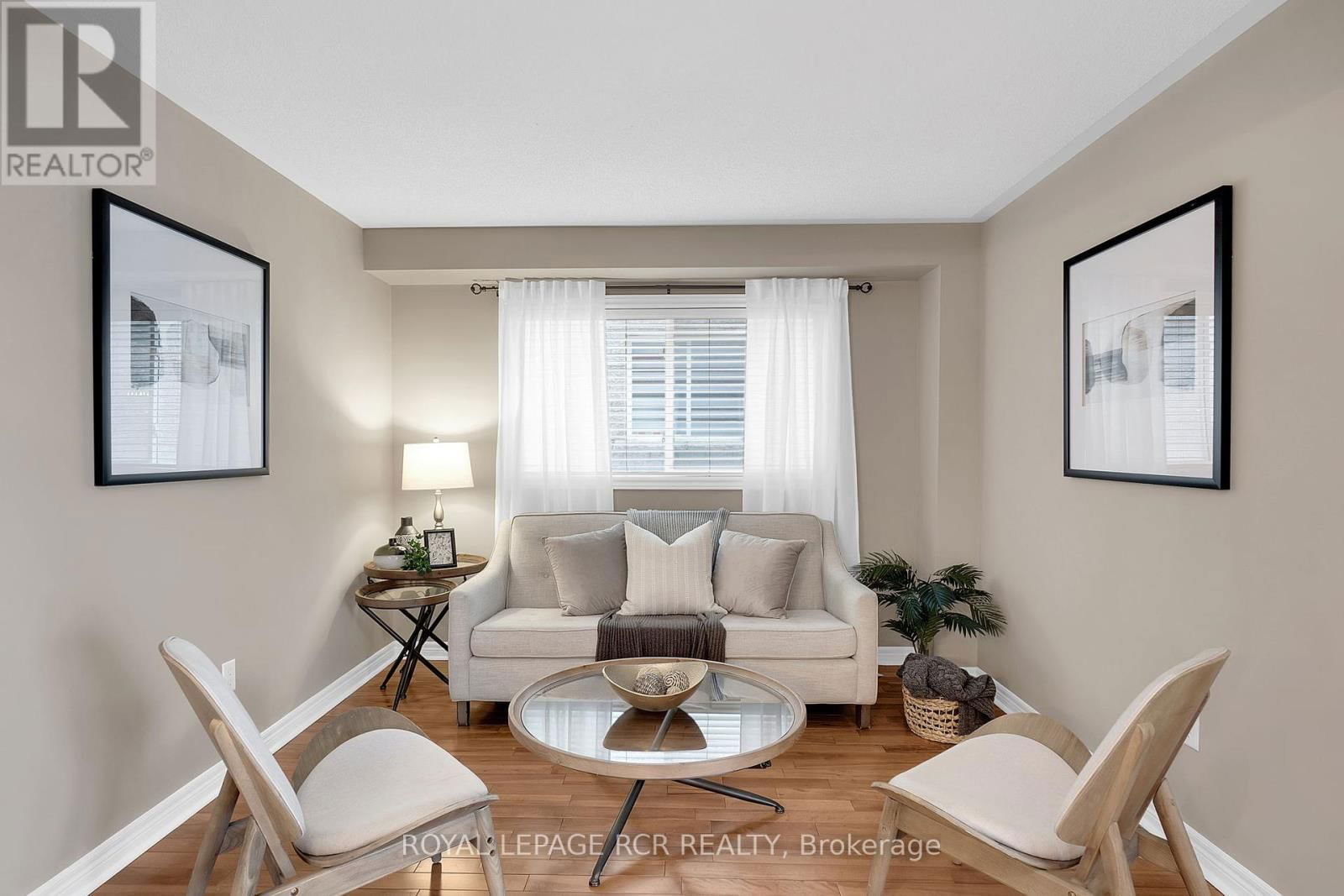 20 BOLTONVIEW CRESCENT Image 10