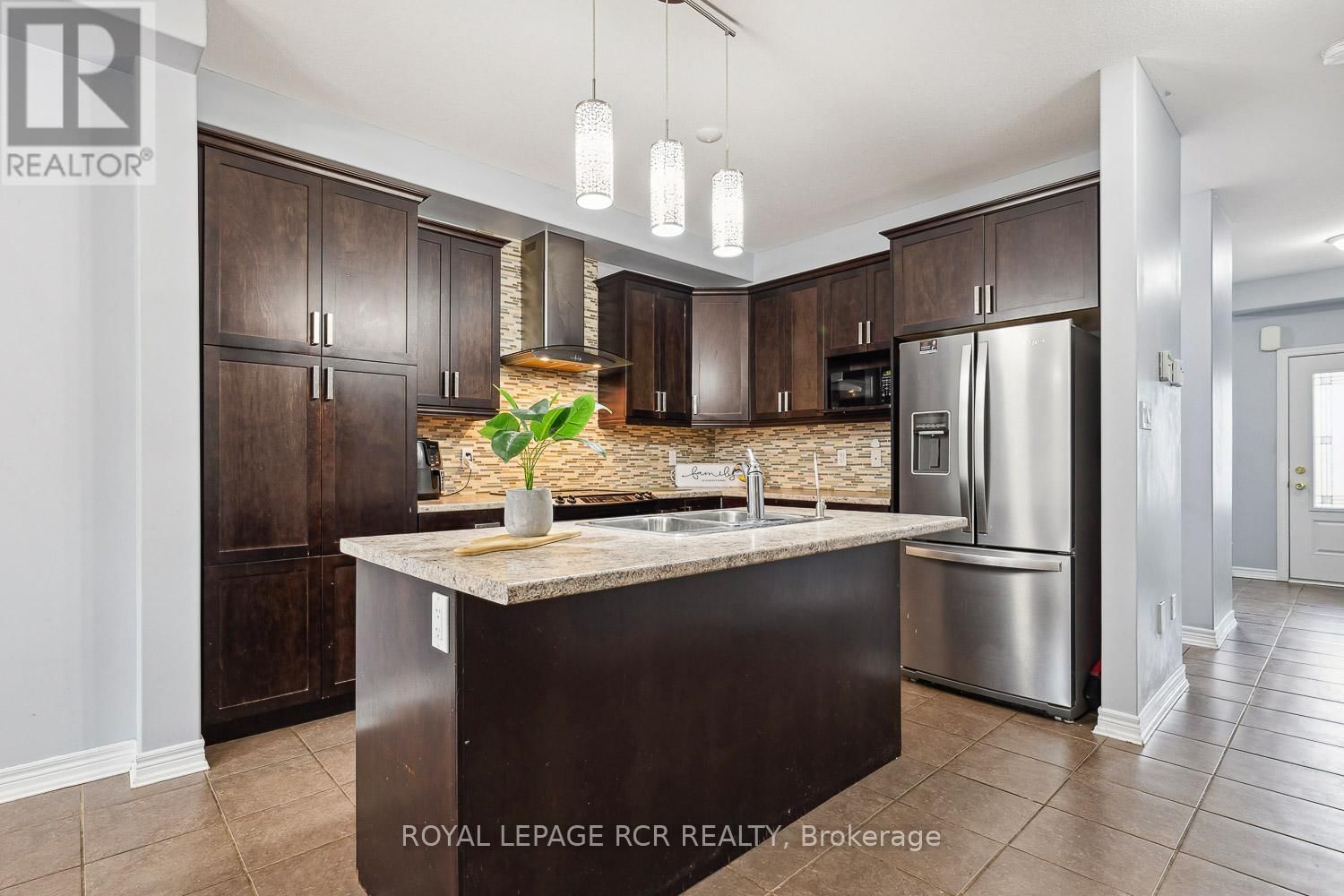 155 PRESTON DRIVE Image 9
