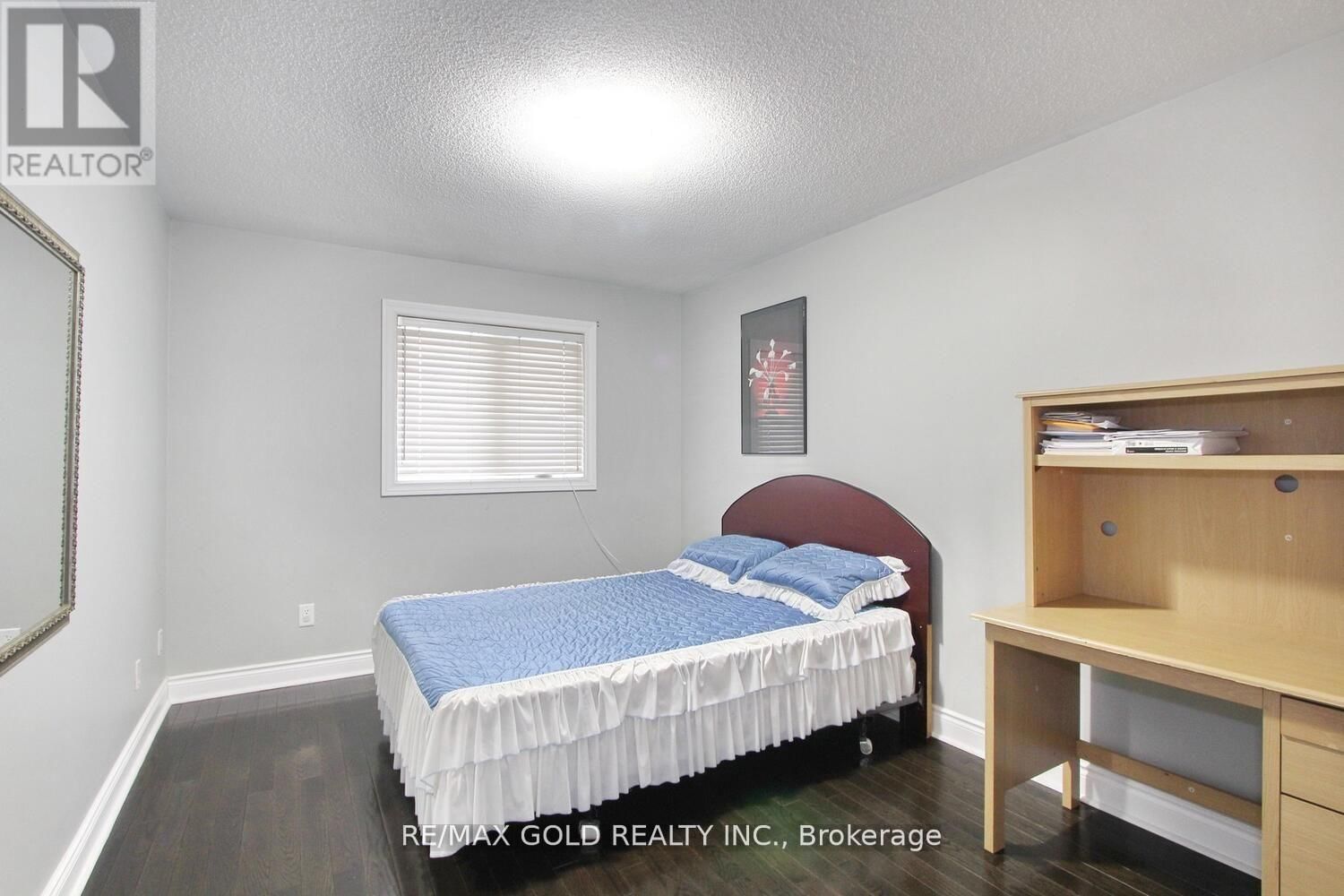 3 OAKMEADOW DRIVE Image 27