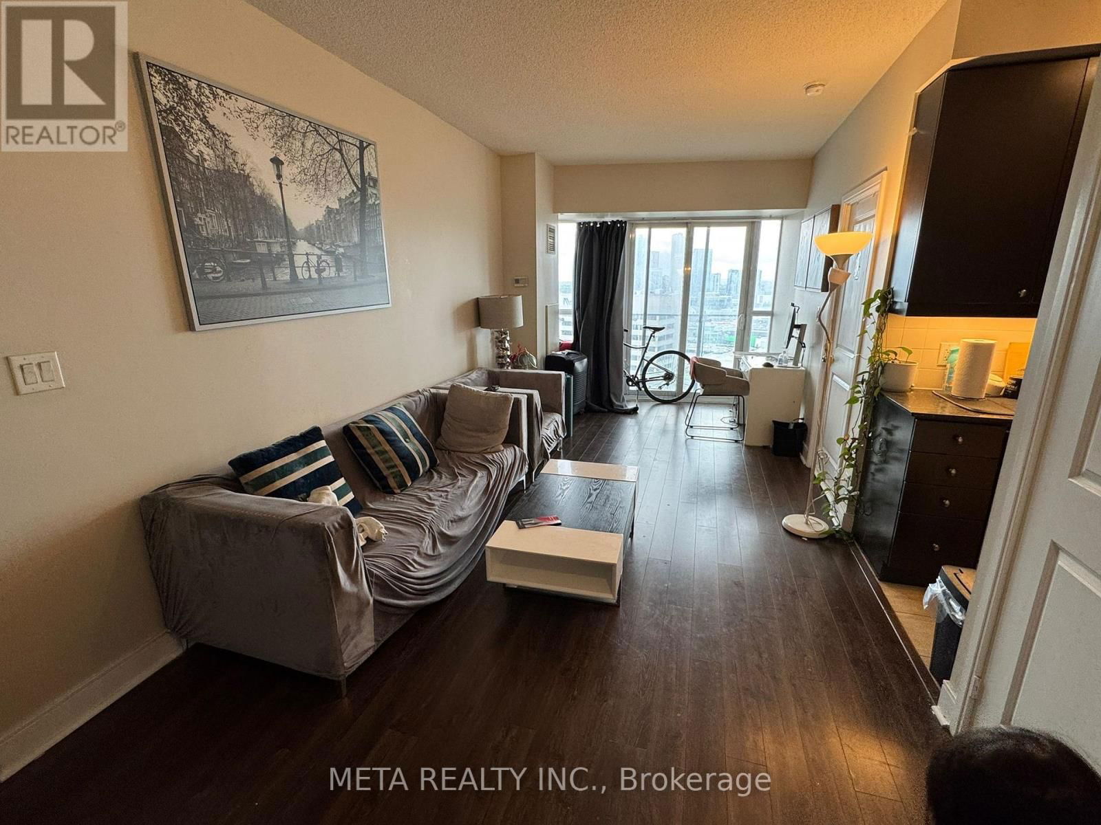 2106 - 50 ABSOLUTE AVENUE Image 4