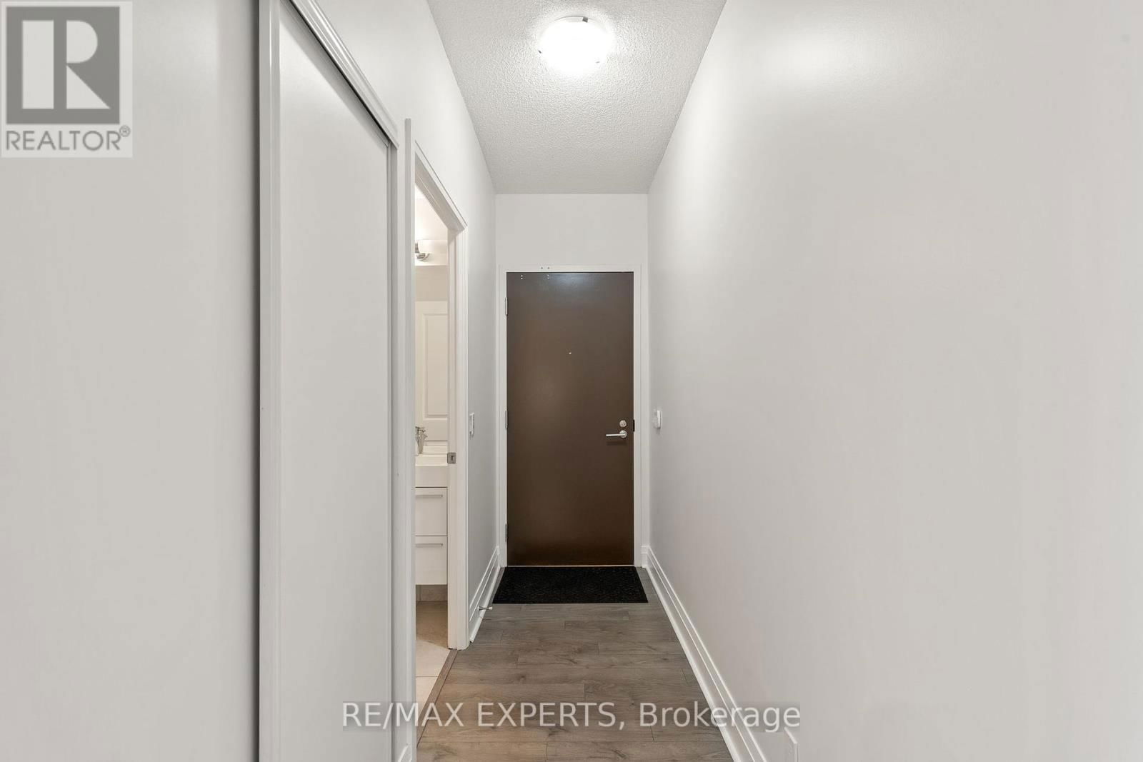 2201 - 17 ZORRA STREET Image 6