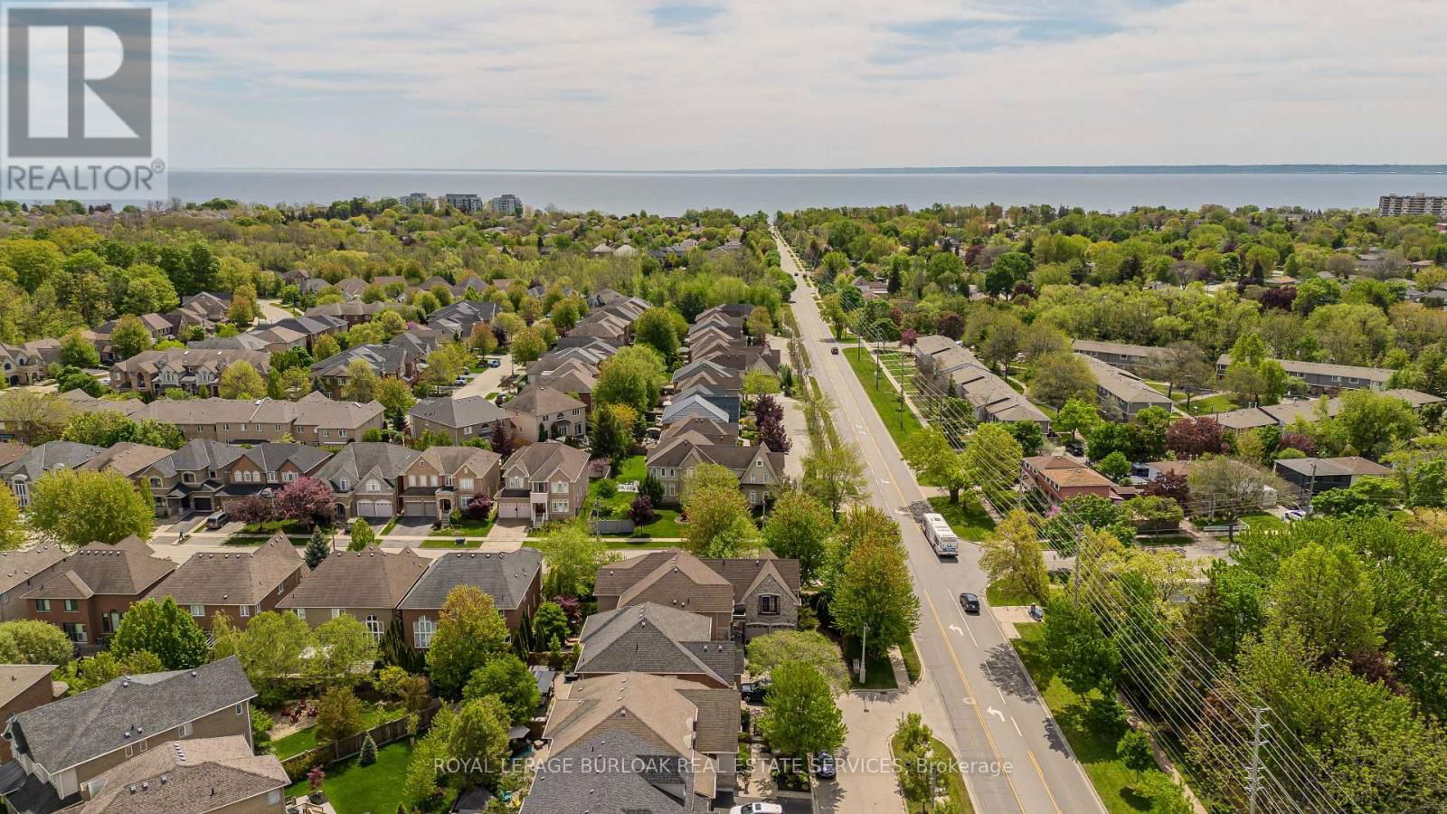 373 BURLOAK DRIVE Image 36